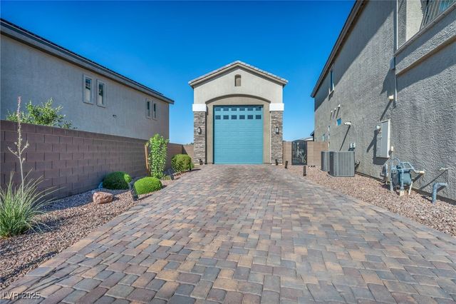 8528 Baltimore Heights Court, Las Vegas, NV 89113