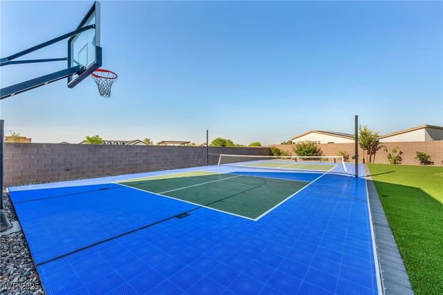 8528 Baltimore Heights Court, Las Vegas, NV 89113