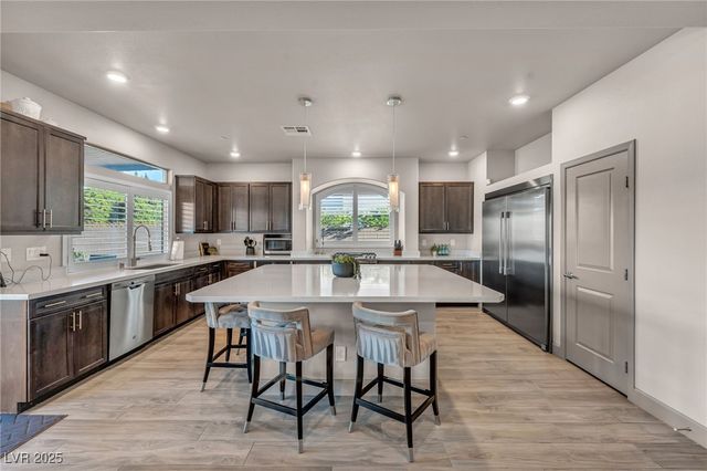 8528 Baltimore Heights Court, Las Vegas, NV 89113