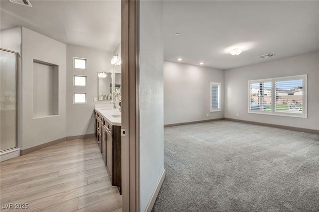 8528 Baltimore Heights Court, Las Vegas, NV 89113