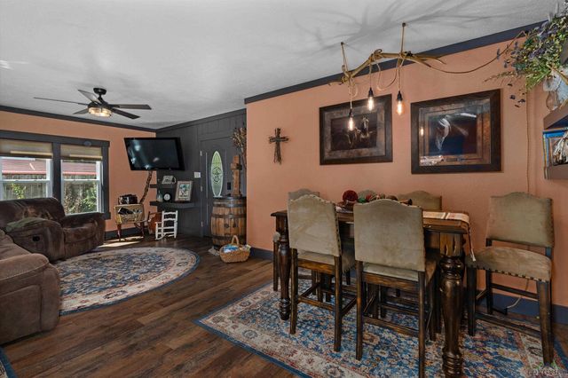 11437 County Road 3136 D, Mount Enterprise, TX 75681