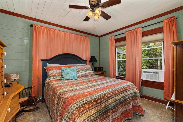 11437 County Road 3136 D, Mount Enterprise, TX 75681