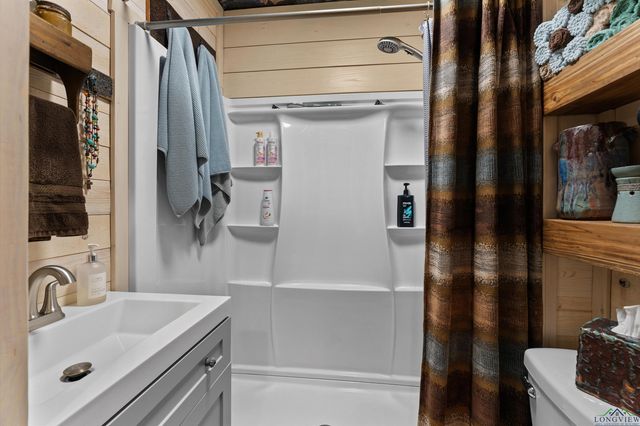 11437 County Road 3136 D, Mount Enterprise, TX 75681