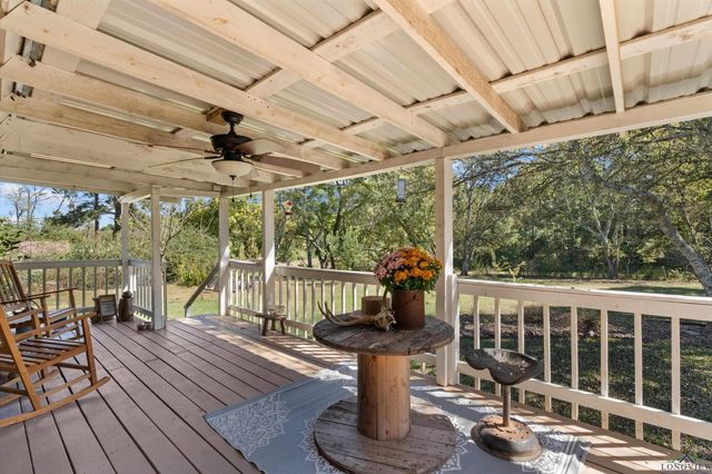 11437 County Road 3136 D, Mount Enterprise, TX 75681