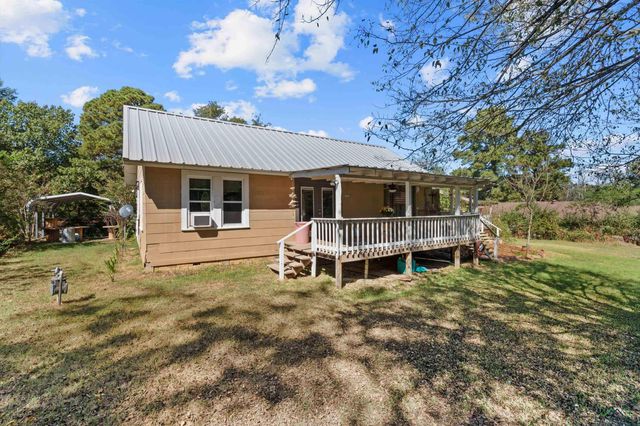 11437 County Road 3136 D, Mount Enterprise, TX 75681