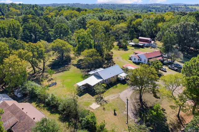 11437 County Road 3136 D, Mount Enterprise, TX 75681