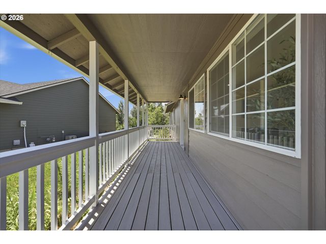 1761 52ND Ct, Washougal, WA 98671