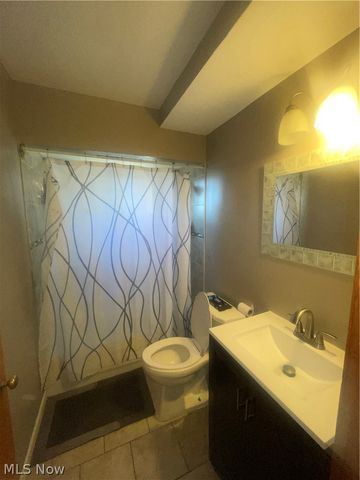 307 Marion Drive, Bedford, OH 44146