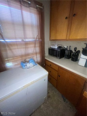 307 Marion Drive, Bedford, OH 44146