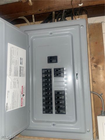 307 Marion Drive, Bedford, OH 44146