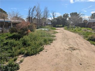 180 Camp Fire, California City, CA 93505