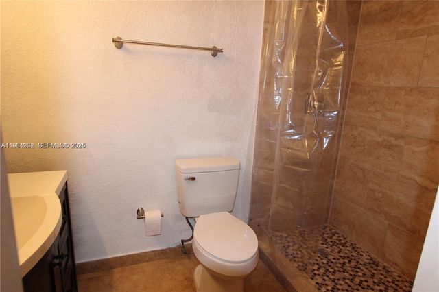 6713 Kingsmoor Way 6713, Miami Lakes, FL 33014