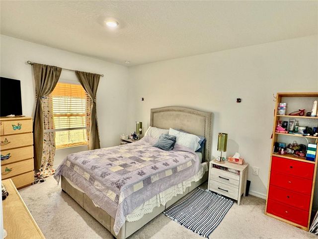 993 CALICO POINTE CIRCLE, Groveland, FL 34736