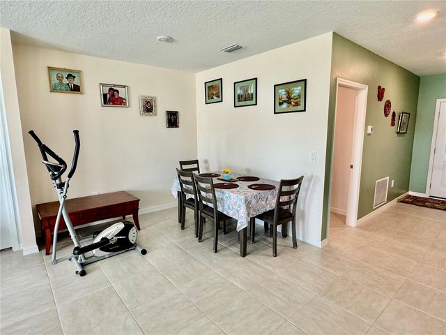 993 CALICO POINTE CIRCLE, Groveland, FL 34736