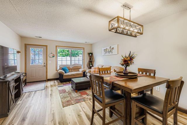 1830 121st Lane NW 611, Coon Rapids, MN 55448