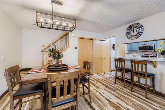 1830 121st Lane NW 611, Coon Rapids, MN 55448