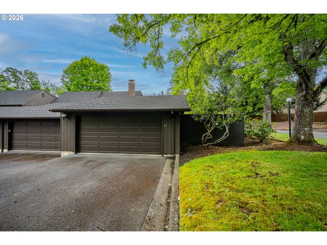 67 WESTBROOK Way, Eugene, OR 97405