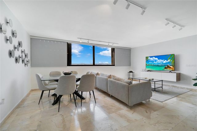 2368 CALLE LAUREL 7-E, San Juan, PR 00913