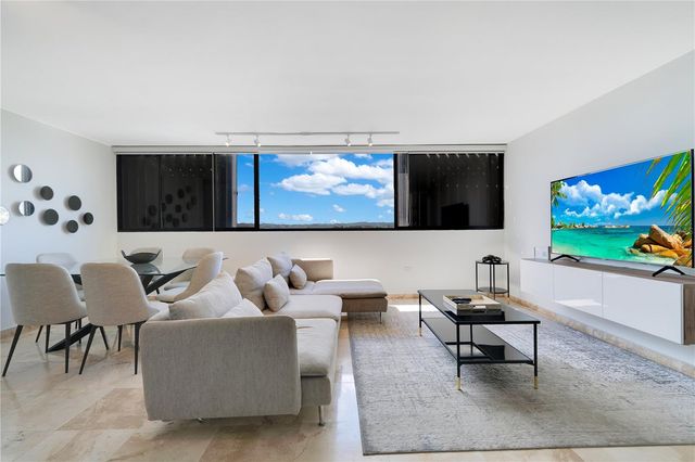 2368 CALLE LAUREL 7-E, San Juan, PR 00913