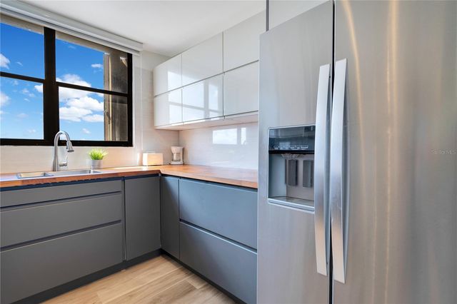 2368 CALLE LAUREL 7-E, San Juan, PR 00913