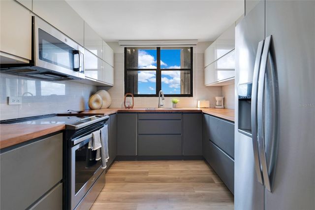 2368 CALLE LAUREL 7-E, San Juan, PR 00913