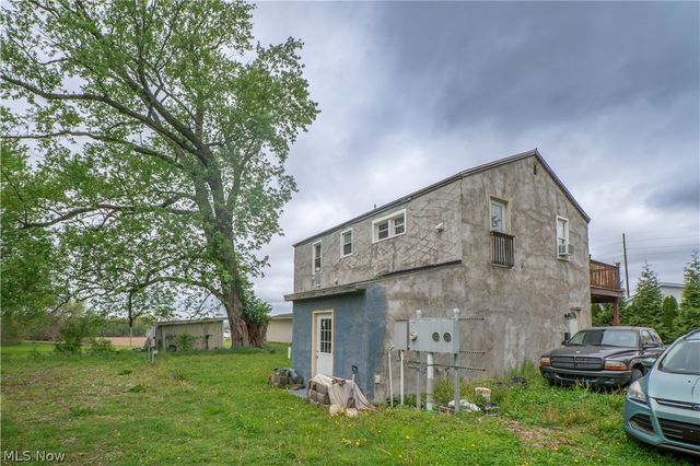 8242-8244 Navarre Road SW, Massillon, OH 44646