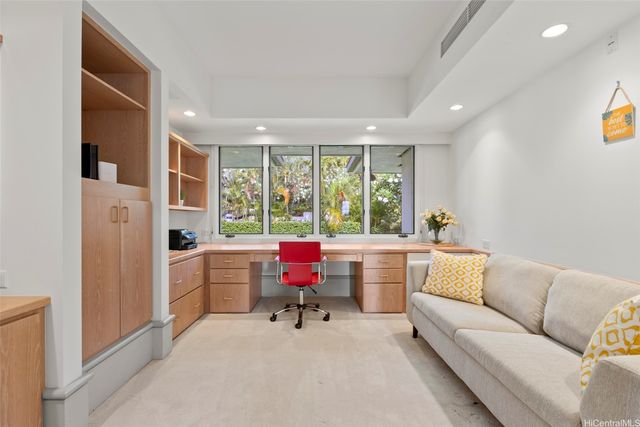 3124 Noela Drive, Honolulu, HI 96815