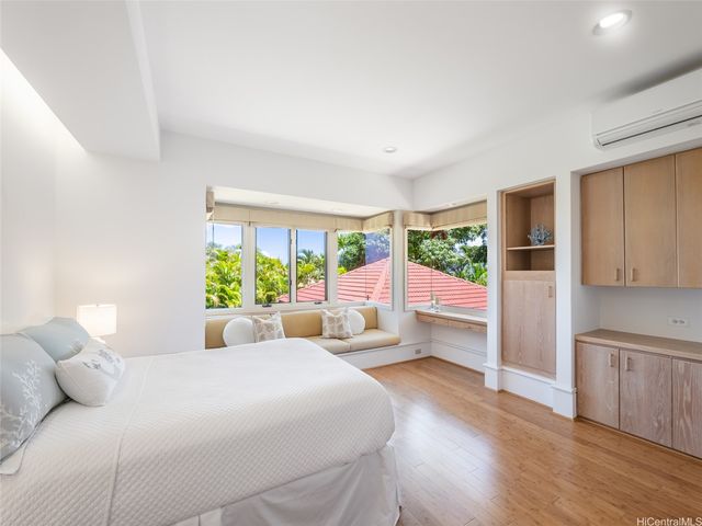 3124 Noela Drive, Honolulu, HI 96815