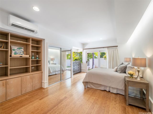 3124 Noela Drive, Honolulu, HI 96815