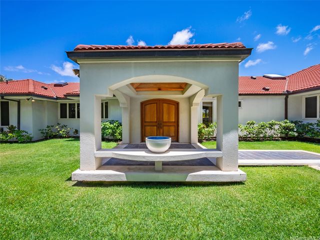 3124 Noela Drive, Honolulu, HI 96815