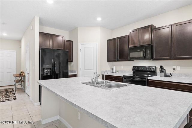 5333 KELLAR Circle, Jacksonville, FL 32218