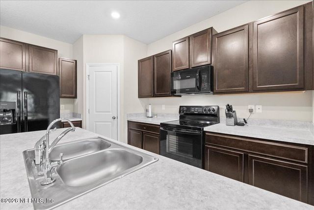 5333 KELLAR Circle, Jacksonville, FL 32218