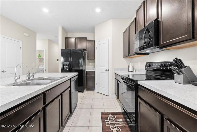 5333 KELLAR Circle, Jacksonville, FL 32218