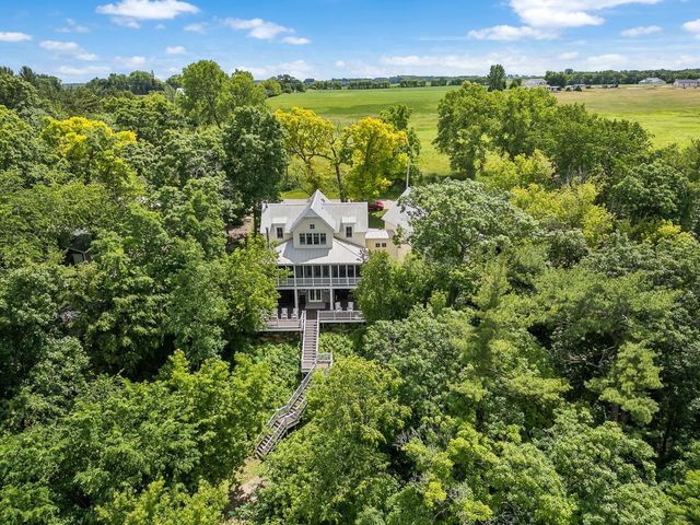 W2004 Tuleta Hill Road, Green Lake, WI 53946