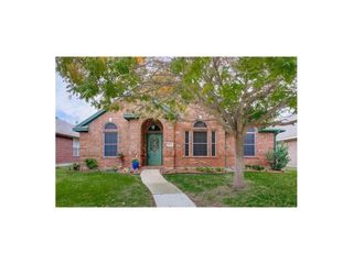 5513 Overland Drive, The Colony, TX 75056