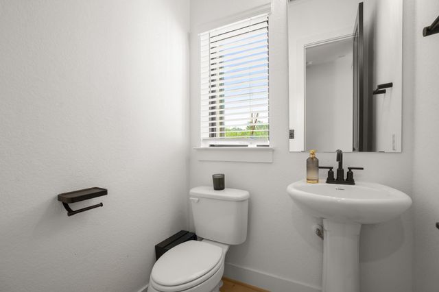 154 Little Stream CV, Austin, TX 78737