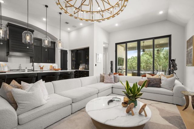 154 Little Stream CV, Austin, TX 78737