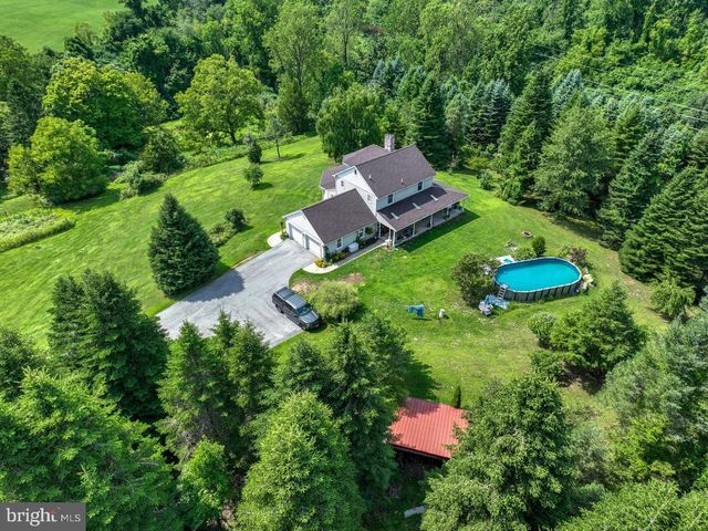 100 ESHELMAN LN, Mohnton, PA 19540