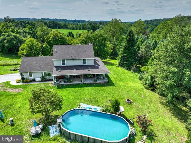 100 ESHELMAN LN, Mohnton, PA 19540