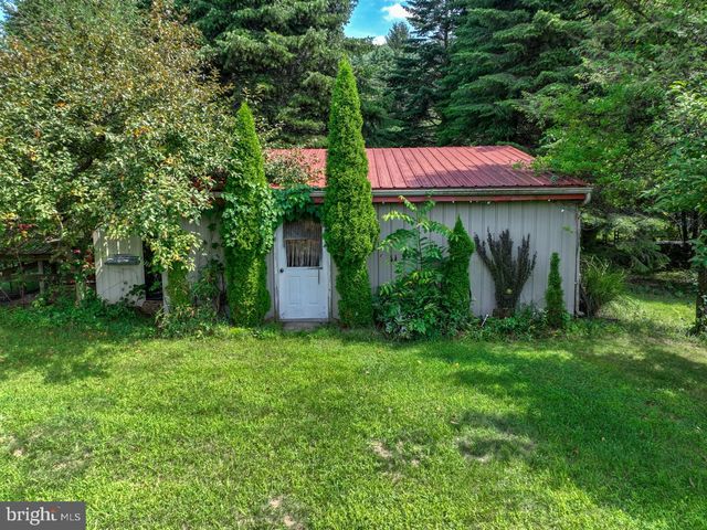 100 ESHELMAN LN, Mohnton, PA 19540