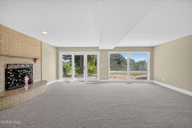 2708 Riverview Drive, Maumee, OH 43537