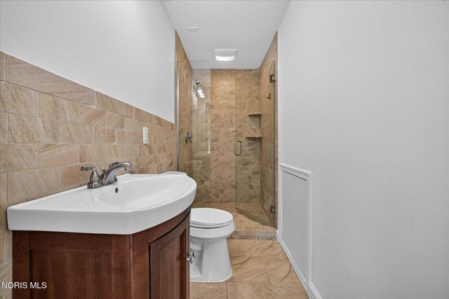 2708 Riverview Drive, Maumee, OH 43537