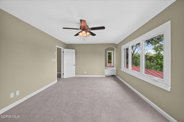 2708 Riverview Drive, Maumee, OH 43537