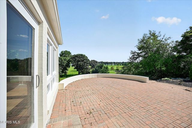 2708 Riverview Drive, Maumee, OH 43537