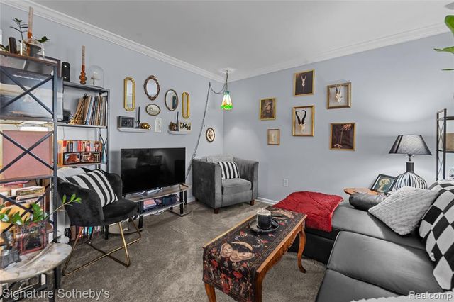 2820 Woodslee Drive 205, Royal Oak, MI 48073