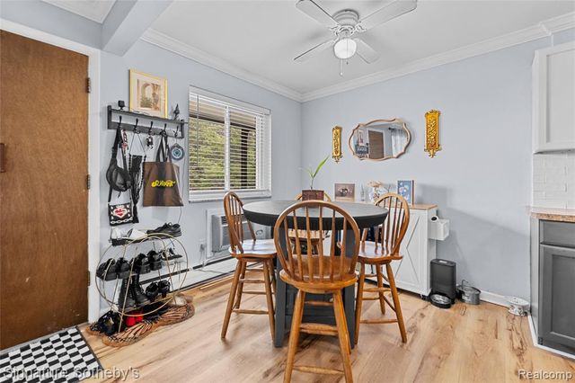 2820 Woodslee Drive 205, Royal Oak, MI 48073