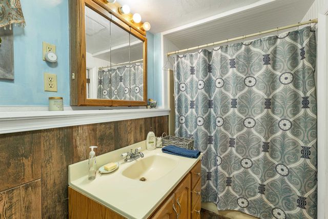 26 Wood Terrace, Northwood, NH 03261