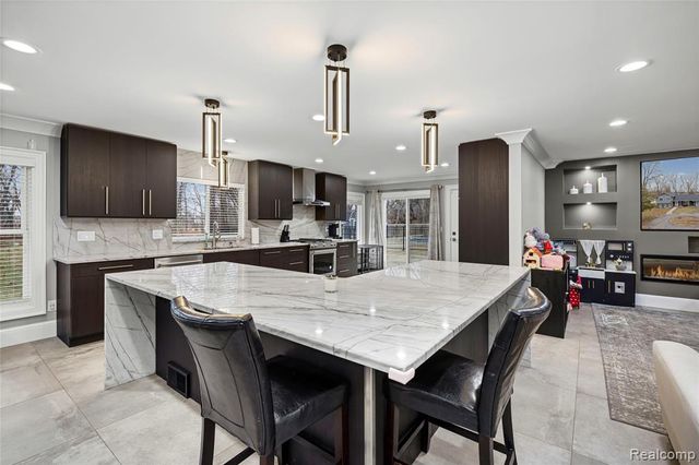 15879 Millar Road, Clinton Township, MI 48036