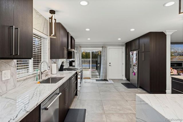 15879 Millar Road, Clinton Township, MI 48036