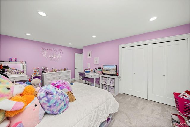 15879 Millar Road, Clinton Township, MI 48036